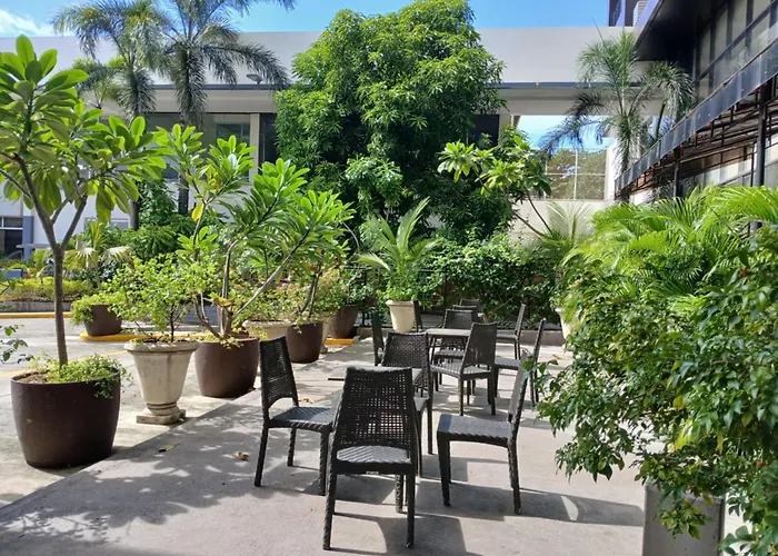 Dohera Hotel Cebu Stadt